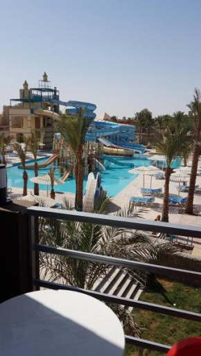 Suit at Mirage Bay Resort & Aqua Park
